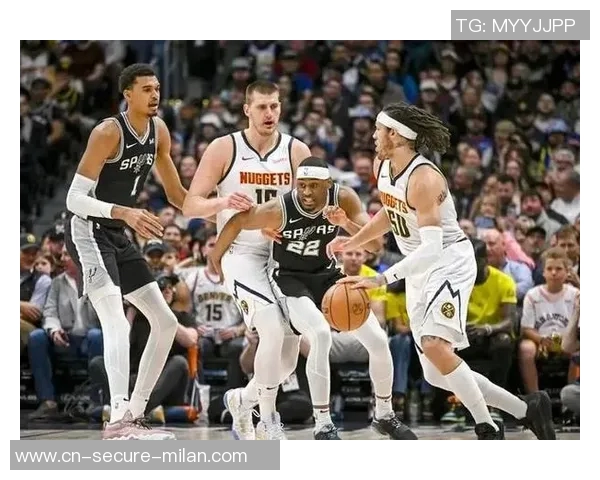 骑士与马刺激战三月十三夜精彩对决引发球迷热议 骑士与马刺激战三月十三夜精彩对决引发球迷热议